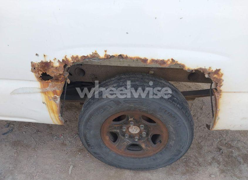 Photo 12 of 2003 Chevrolet Silverado 1500 WORK TRUCK (VIN 1GCEC14X93Z174434)