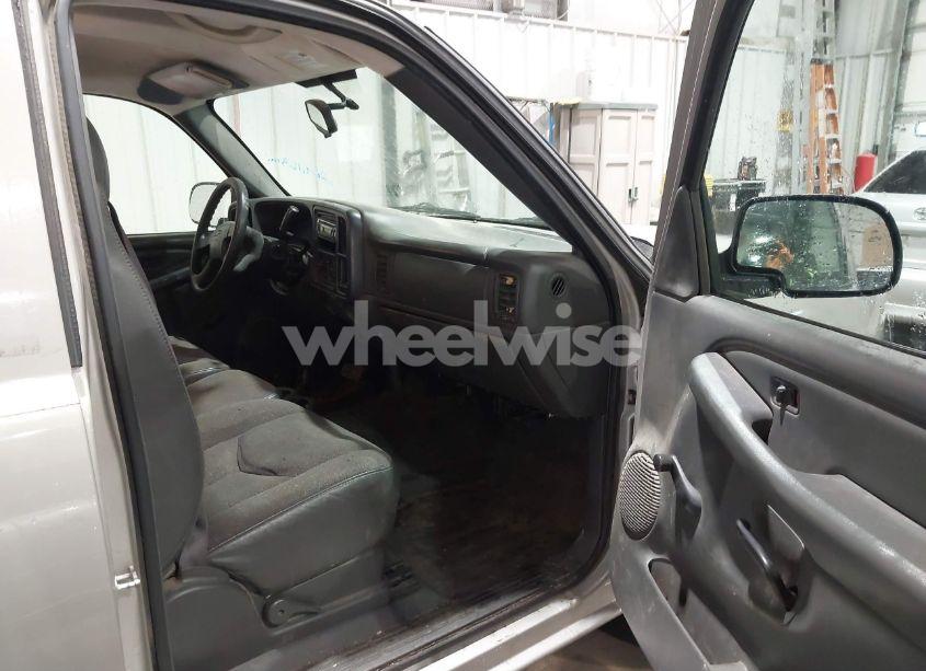 Photo 5 of 2005 Chevrolet Silverado 1500 WORK TRUCK (VIN 1GCEC14X95Z306630)