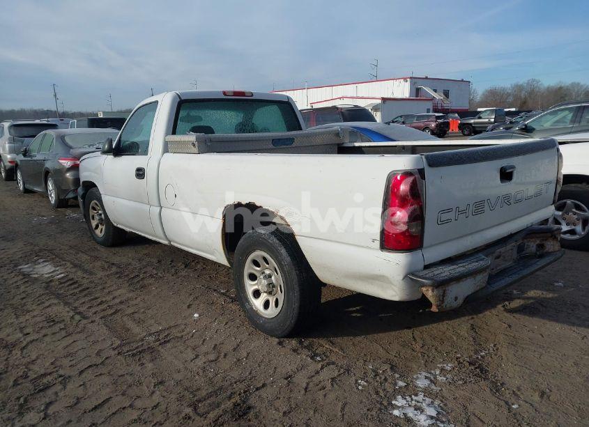 Photo 3 of 2007 Chevrolet Silverado 1500 CLASSIC WORK TRUCK (VIN 1GCEC14X97Z125840)