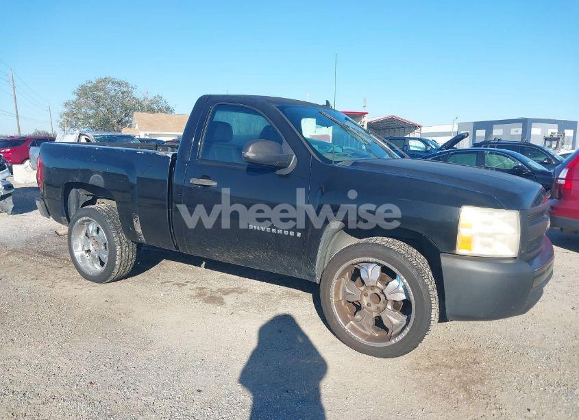 2007 Chevrolet Silverado 1500 WORK TRUCK (VIN 1GCEC14X97Z604694) main photo