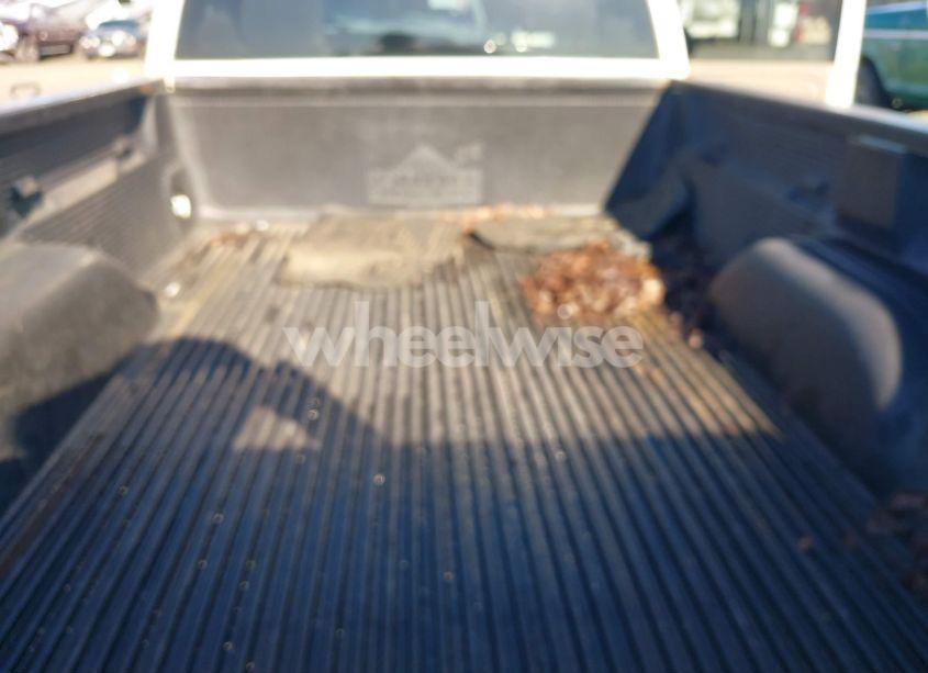 Photo 8 of 2003 Chevrolet Silverado 1500 WORK TRUCK (VIN 1GCEC14XX3Z308142)