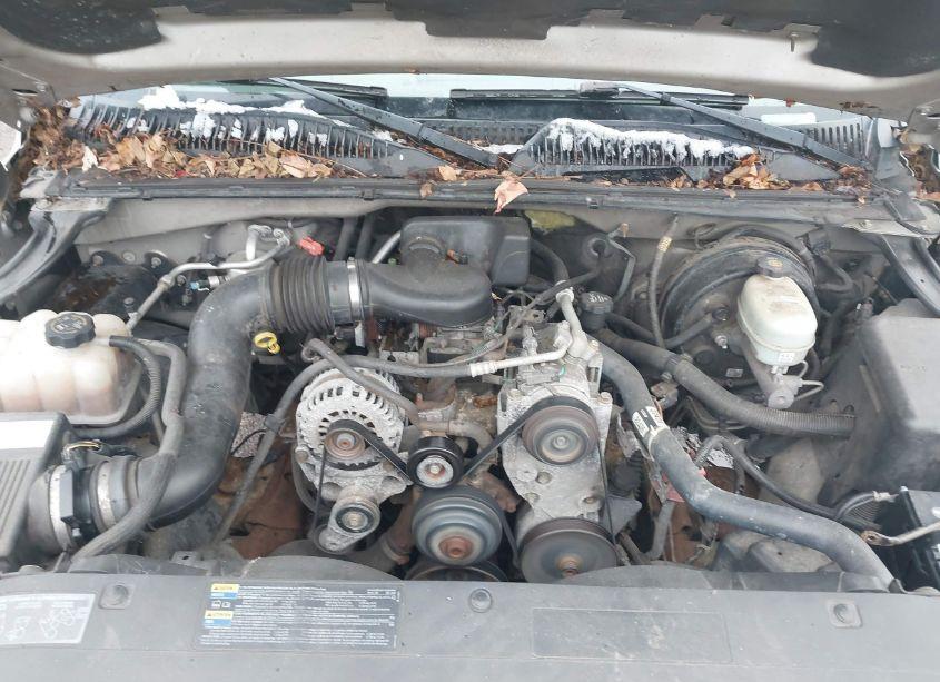 Photo 10 of 2005 Chevrolet Silverado 1500 WORK TRUCK (VIN 1GCEC14XX5Z144829)