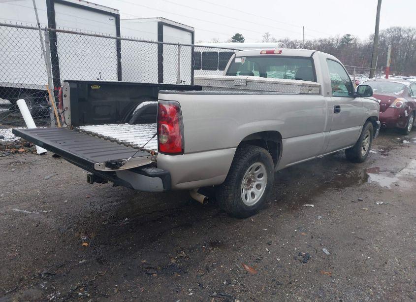 Photo 4 of 2005 Chevrolet Silverado 1500 WORK TRUCK (VIN 1GCEC14XX5Z144829)