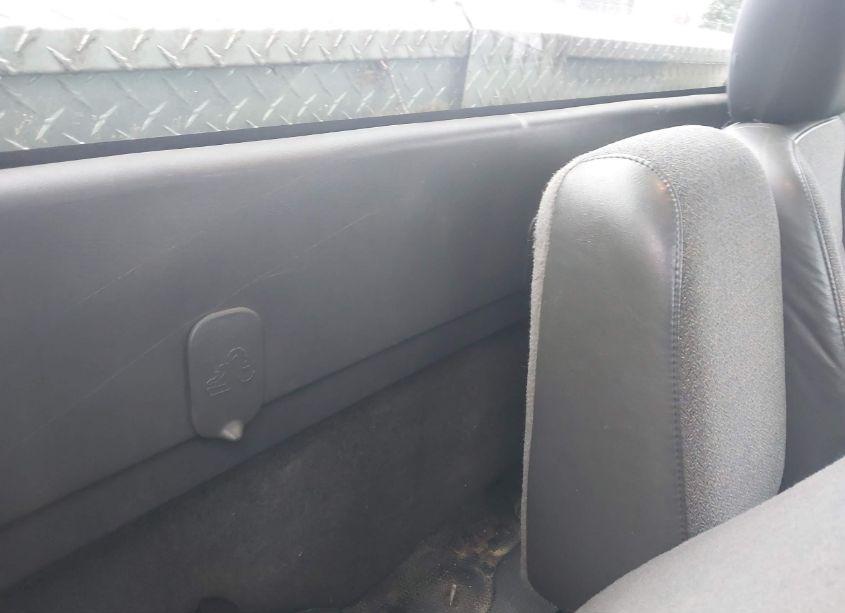 Photo 8 of 2005 Chevrolet Silverado 1500 WORK TRUCK (VIN 1GCEC14XX5Z144829)