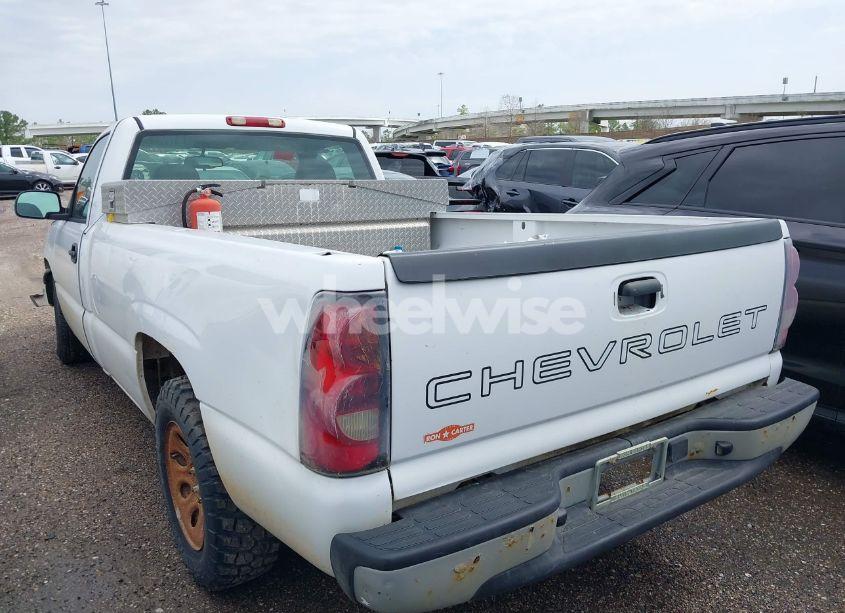 Photo 3 of 2005 Chevrolet Silverado 1500 WORK TRUCK (VIN 1GCEC14XX5Z300254)