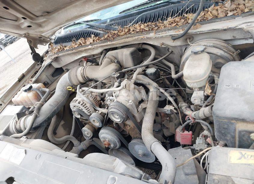 Photo 10 of 2005 Chevrolet Silverado 1500 WORK TRUCK (VIN 1GCEC14XX5Z335540)