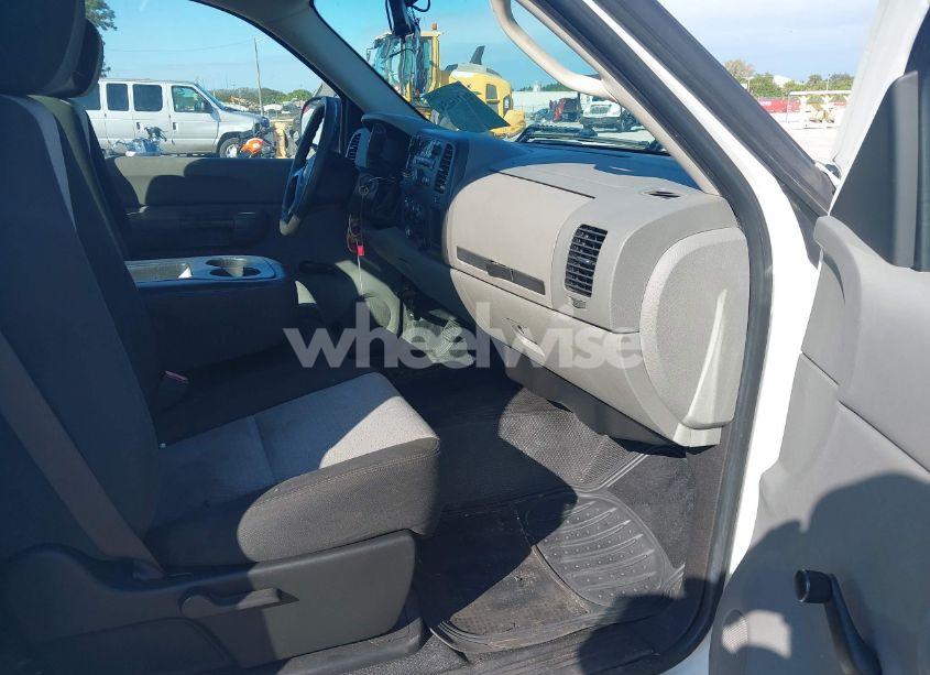 Photo 5 of 2009 Chevrolet Silverado 1500 WORK TRUCK (VIN 1GCEC14XX9Z184897)