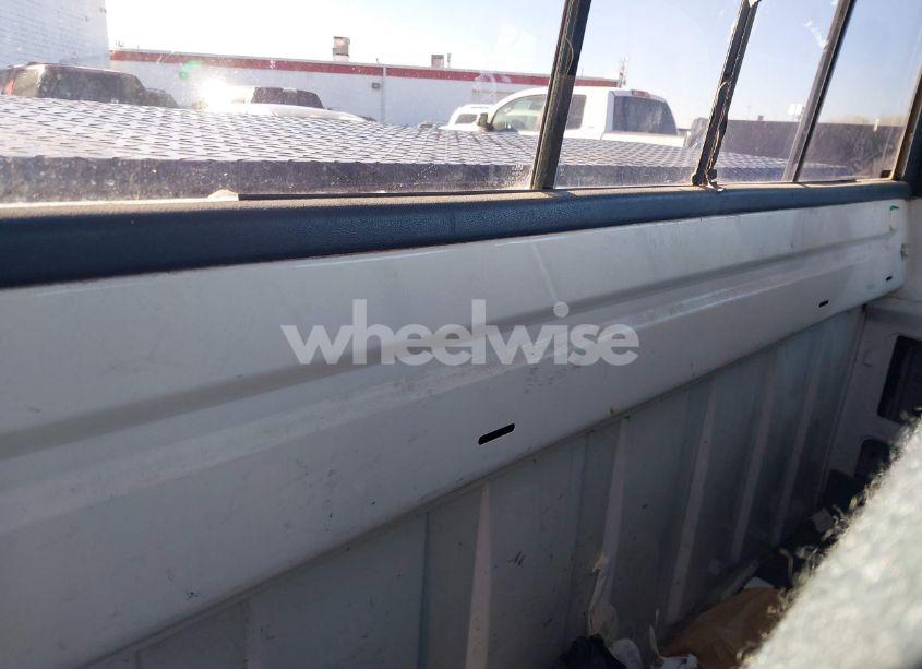 Photo 8 of 1993 Chevrolet Gmt-400 C1500 (VIN 1GCEC14Z0PE115075)