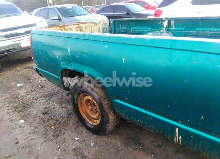 Photo 15 of 1995 Chevrolet Gmt-400 C1500 (VIN 1GCEC14Z0SZ247514)