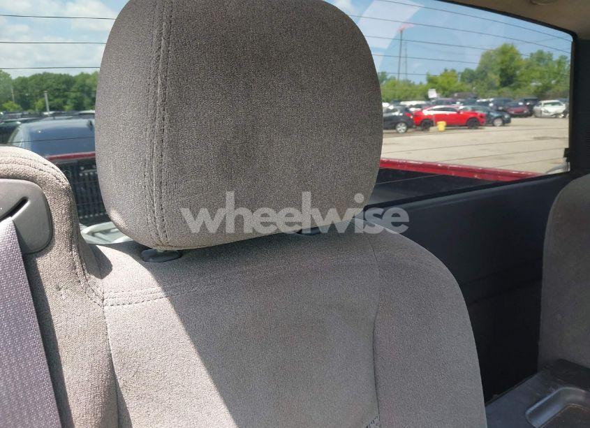 Photo 8 of 2006 Chevrolet Silverado 1500 LT1 (VIN 1GCEC14Z16E256235)