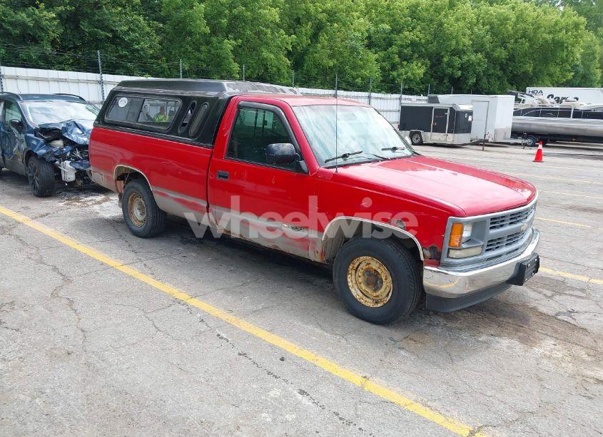 1994 Chevrolet Gmt-400 C1500 (VIN 1GCEC14Z2RZ249808) main photo