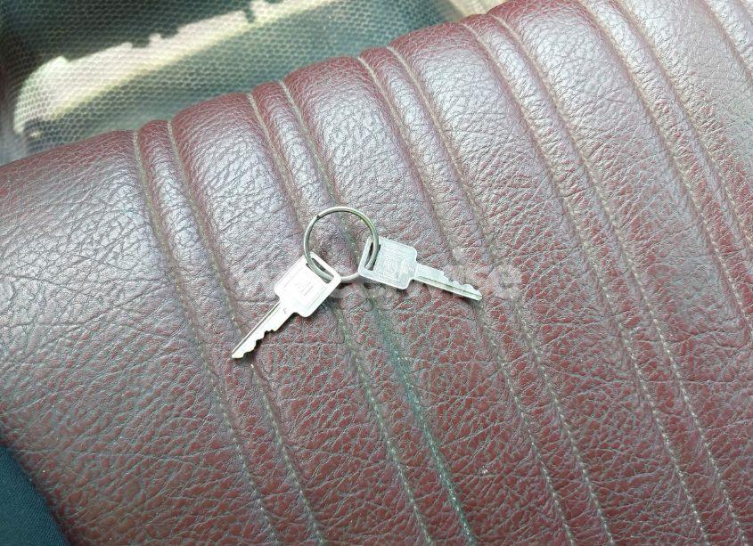 Photo 11 of 1994 Chevrolet Gmt-400 C1500 (VIN 1GCEC14Z2RZ249808)