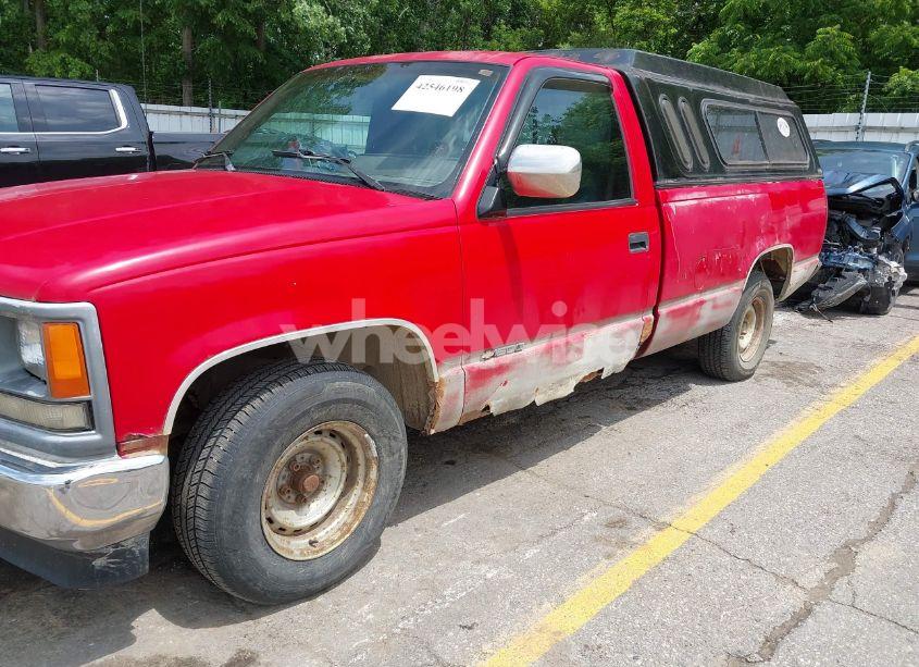 Photo 6 of 1994 Chevrolet Gmt-400 C1500 (VIN 1GCEC14Z2RZ249808)