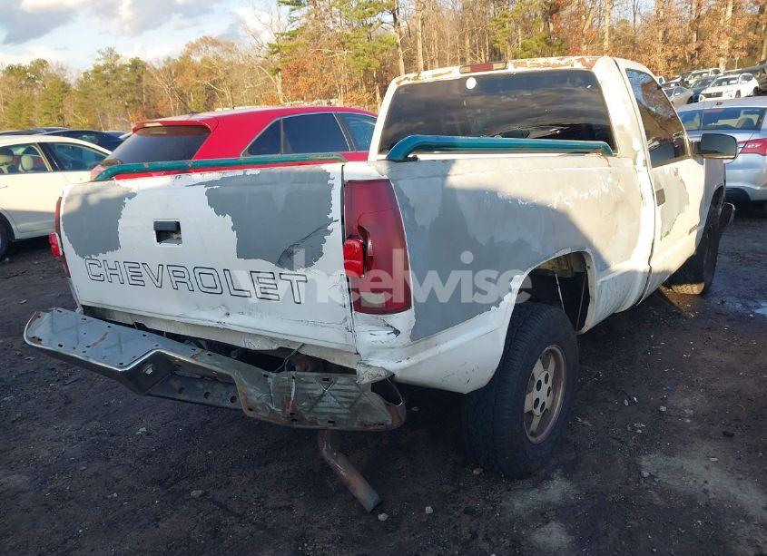 Photo 4 of 1995 Chevrolet Gmt-400 C1500 (VIN 1GCEC14Z2SZ195724)