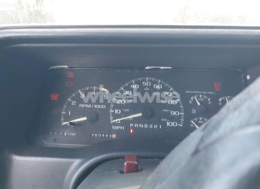 Photo 7 of 1995 Chevrolet Gmt-400 C1500 (VIN 1GCEC14Z2SZ195724)