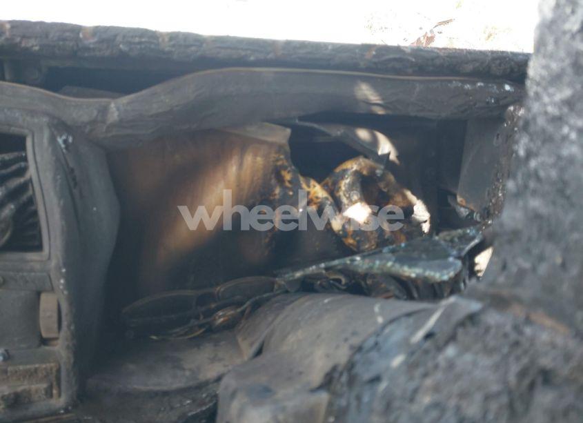 Photo 7 of 1994 Chevrolet Gmt-400 C1500 (VIN 1GCEC14Z3RZ270120)