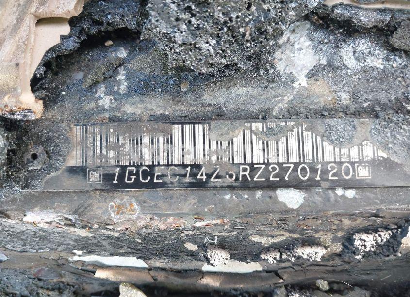 Photo 9 of 1994 Chevrolet Gmt-400 C1500 (VIN 1GCEC14Z3RZ270120)