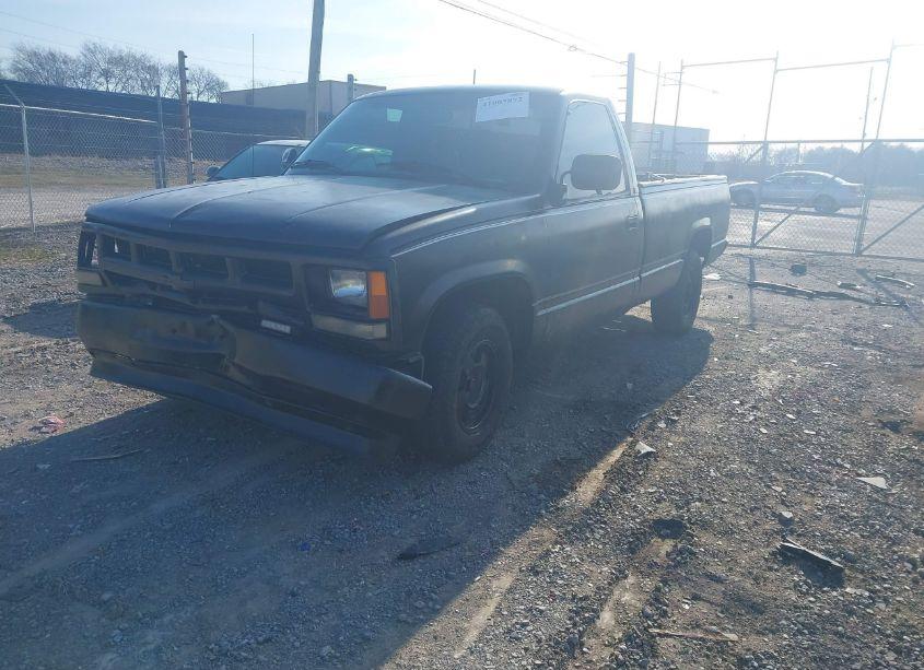 Photo 2 of 1993 Chevrolet Gmt-400 C1500 (VIN 1GCEC14Z5PZ256524)