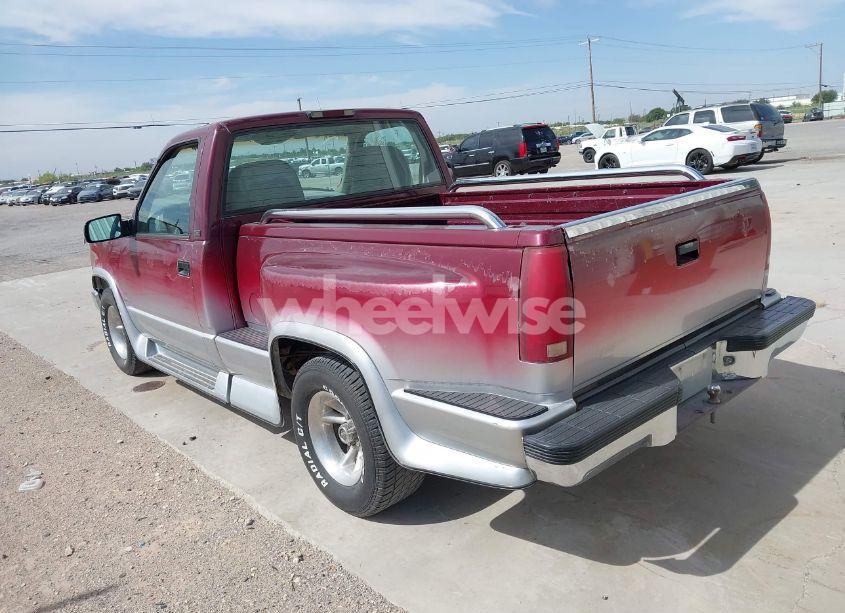Photo 3 of 1995 Chevrolet Gmt-400 C1500 (VIN 1GCEC14Z6SZ252331)