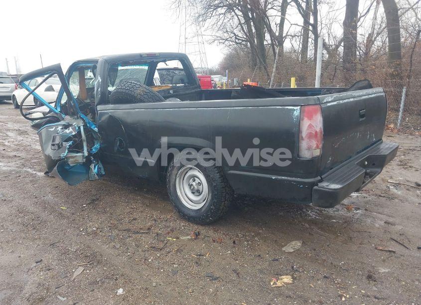 Photo 3 of 1994 Chevrolet Gmt-400 C1500 (VIN 1GCEC14Z7RZ243583)