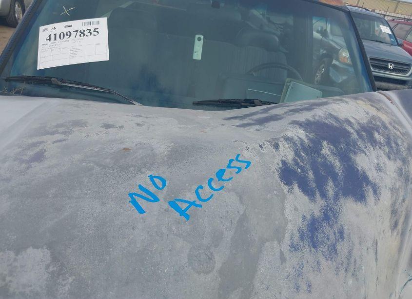 Photo 10 of 1993 Chevrolet Gmt-400 C1500 (VIN 1GCEC14Z8PZ256968)