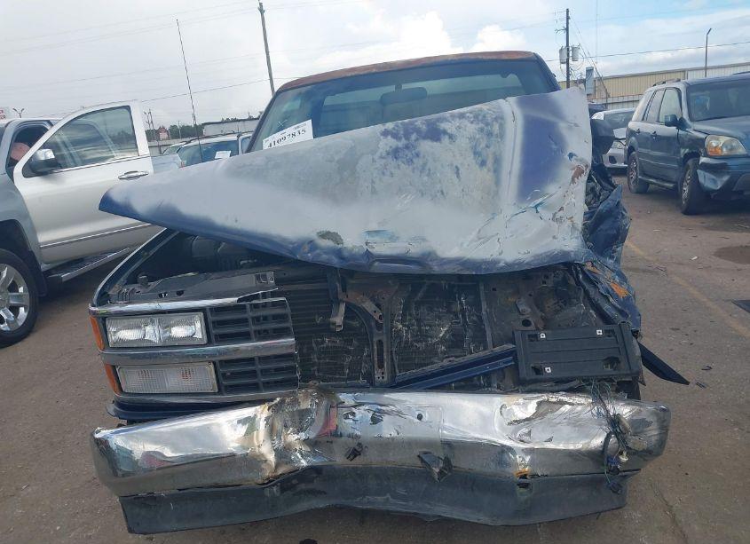 Photo 12 of 1993 Chevrolet Gmt-400 C1500 (VIN 1GCEC14Z8PZ256968)