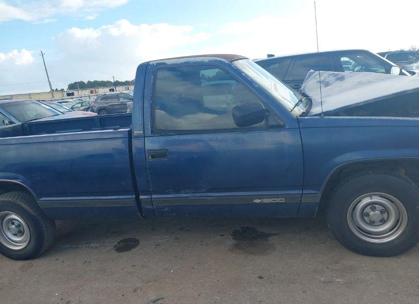 Photo 13 of 1993 Chevrolet Gmt-400 C1500 (VIN 1GCEC14Z8PZ256968)