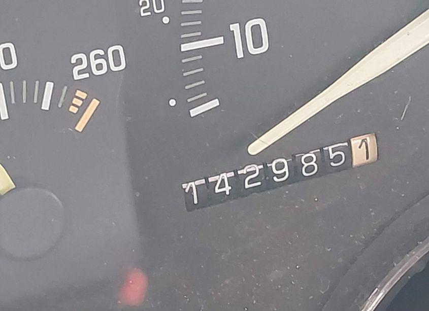 Photo 15 of 1993 Chevrolet Gmt-400 C1500 (VIN 1GCEC14Z8PZ256968)