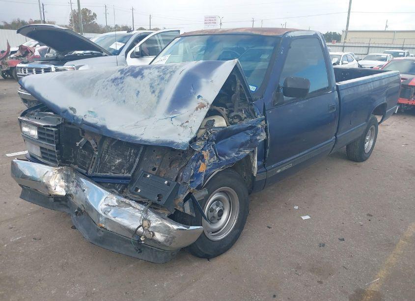 Photo 2 of 1993 Chevrolet Gmt-400 C1500 (VIN 1GCEC14Z8PZ256968)