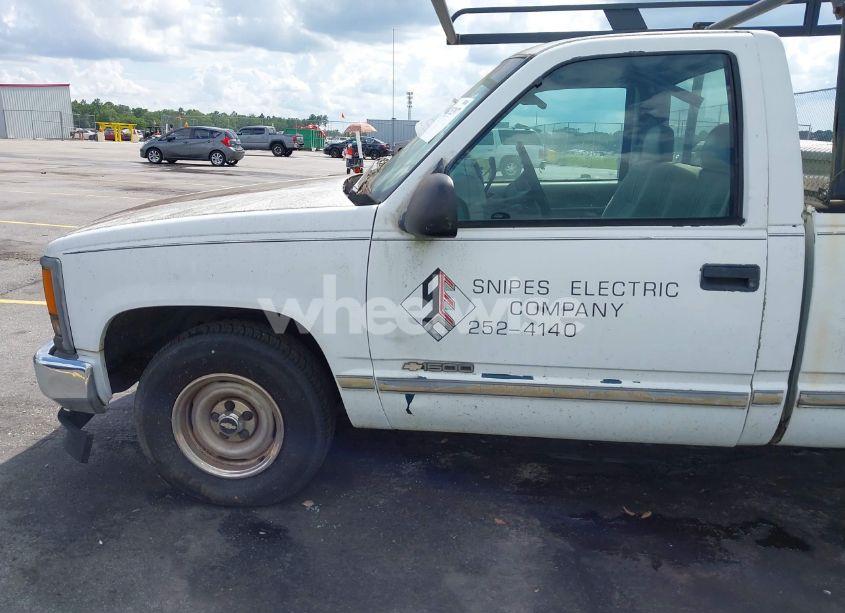 Photo 14 of 1995 Chevrolet Gmt-400 C1500 (VIN 1GCEC14ZXSZ280309)