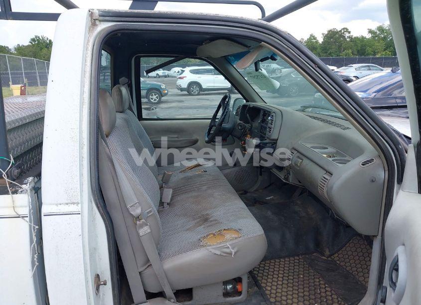 Photo 5 of 1995 Chevrolet Gmt-400 C1500 (VIN 1GCEC14ZXSZ280309)