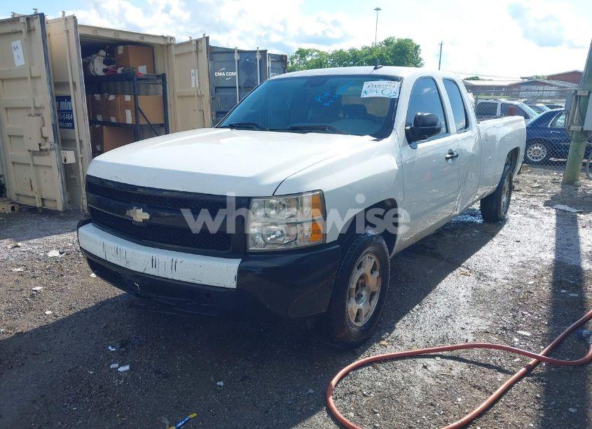 Photo 2 of 2007 Chevrolet Silverado 1500 WORK TRUCK (VIN 1GCEC19007E598982)