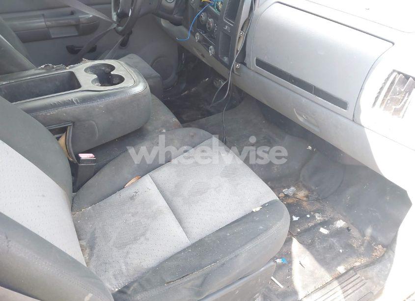 Photo 5 of 2007 Chevrolet Silverado 1500 WORK TRUCK (VIN 1GCEC19007E598982)