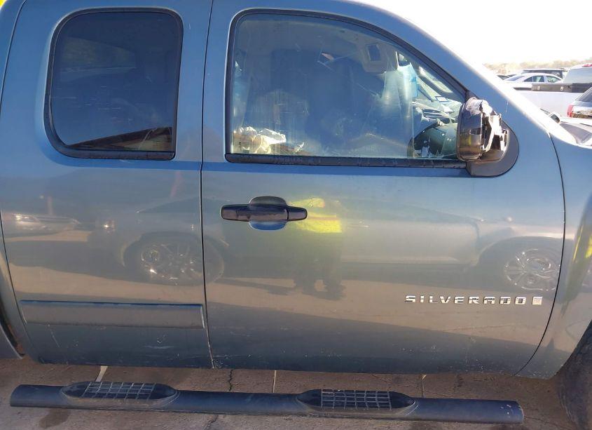 Photo 14 of 2007 Chevrolet Silverado 1500 LT1 (VIN 1GCEC19007Z562590)