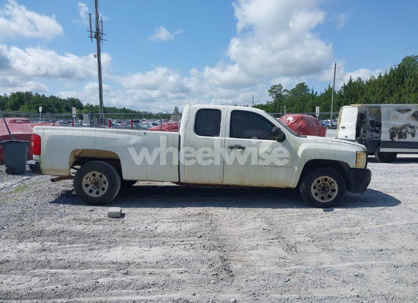 Photo 12 of 2009 Chevrolet Silverado 1500 WORK TRUCK (VIN 1GCEC19009E143732)