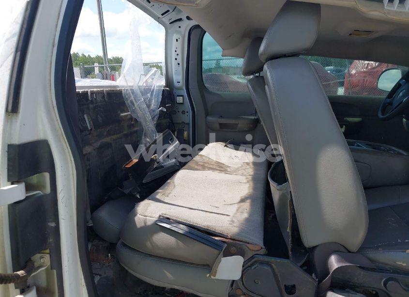 Photo 8 of 2009 Chevrolet Silverado 1500 WORK TRUCK (VIN 1GCEC19009E143732)