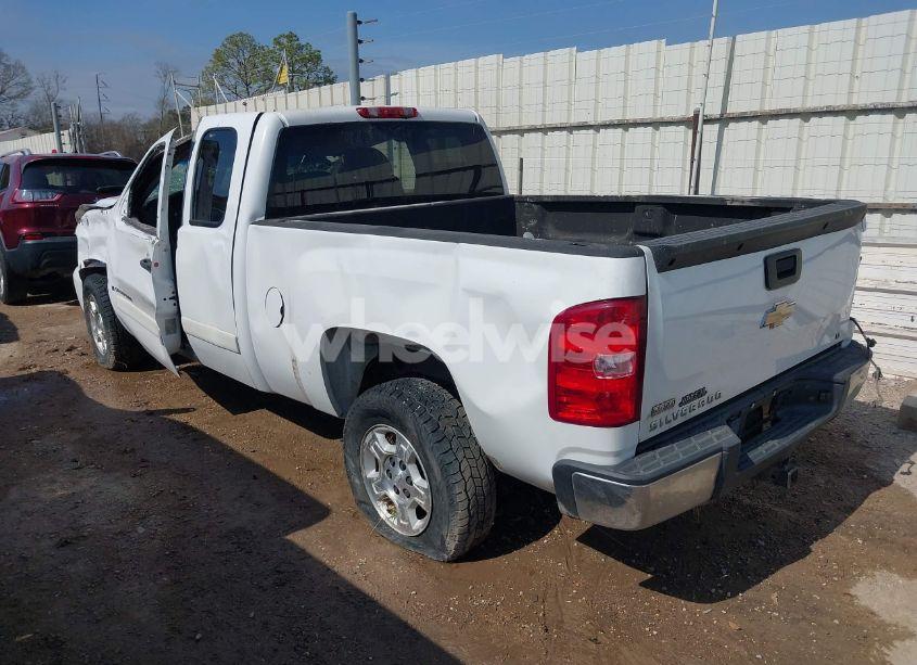 Photo 3 of 2008 Chevrolet Silverado 1500 LT1 (VIN 1GCEC19028Z282977)
