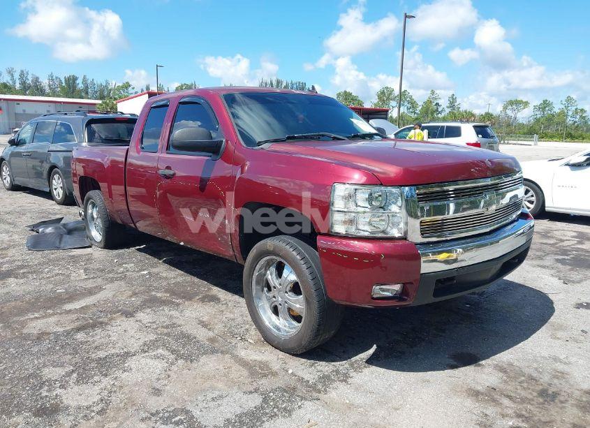 2008 Chevrolet Silverado 1500 LT1 (VIN 1GCEC19038Z235098) main photo