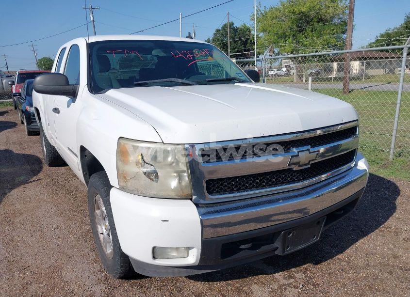 2008 Chevrolet Silverado 1500 LT1 (VIN 1GCEC19038Z290201) main photo