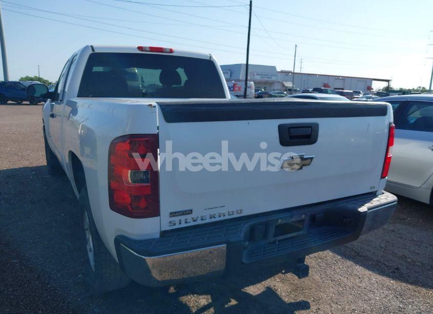 Photo 3 of 2008 Chevrolet Silverado 1500 LT1 (VIN 1GCEC19038Z290201)