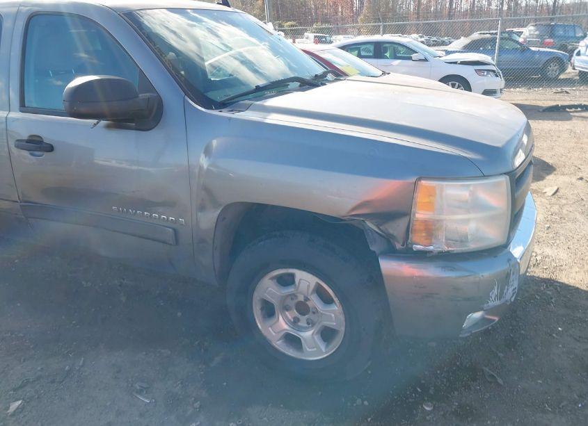 Photo 17 of 2007 Chevrolet Silverado 1500 LT1 (VIN 1GCEC19047Z519791)