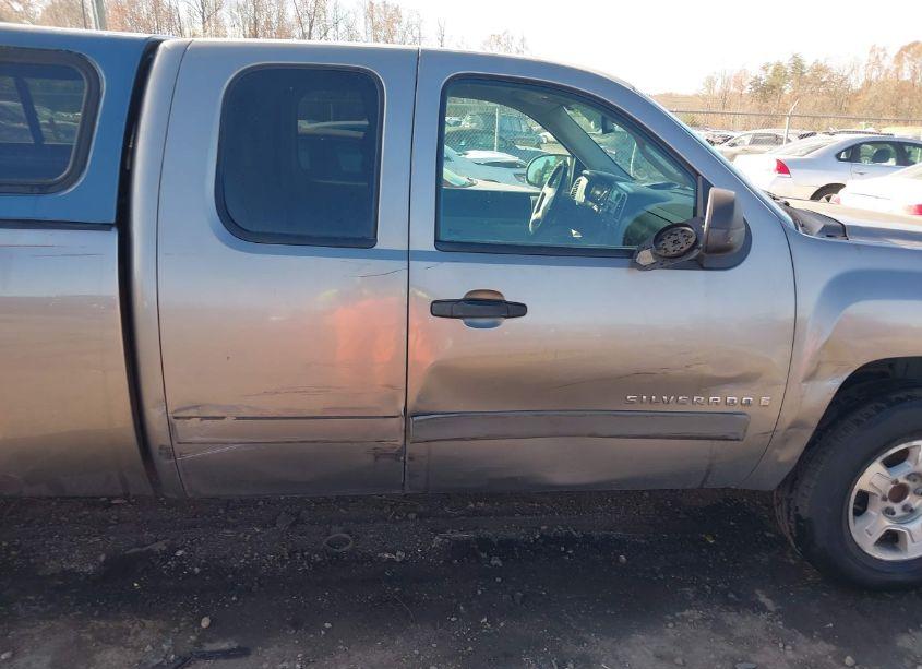 Photo 6 of 2007 Chevrolet Silverado 1500 LT1 (VIN 1GCEC19047Z519791)