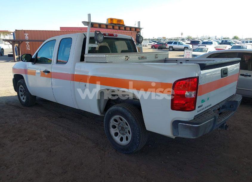 Photo 3 of 2007 Chevrolet Silverado 1500 WORK TRUCK (VIN 1GCEC19077Z637107)