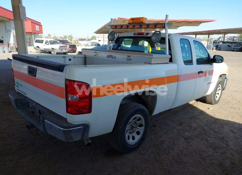 Photo 4 of 2007 Chevrolet Silverado 1500 WORK TRUCK (VIN 1GCEC19077Z637107)