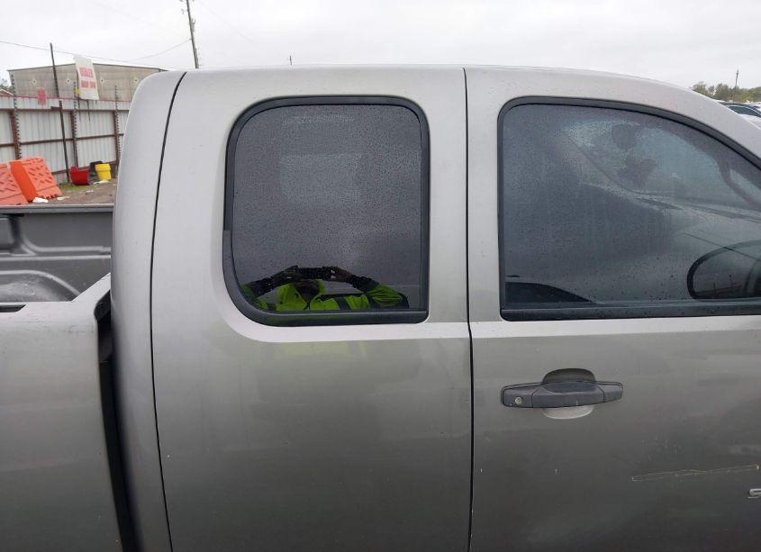 Photo 13 of 2009 Chevrolet Silverado 1500 WORK TRUCK (VIN 1GCEC19099Z110348)