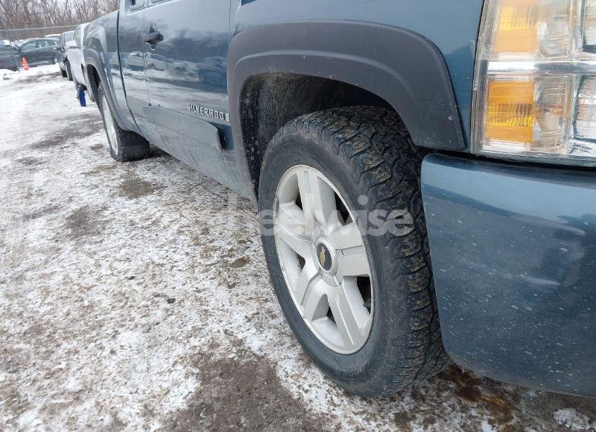 Photo 16 of 2008 Chevrolet Silverado 1500 LT1 (VIN 1GCEC190X8Z310072)