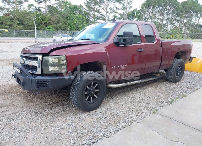 Photo 2 of 2009 Chevrolet Silverado 1500 LS (VIN 1GCEC19C09Z203818)