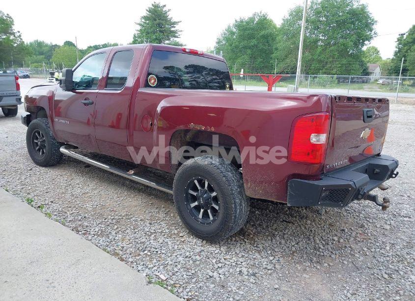 Photo 3 of 2009 Chevrolet Silverado 1500 LS (VIN 1GCEC19C09Z203818)
