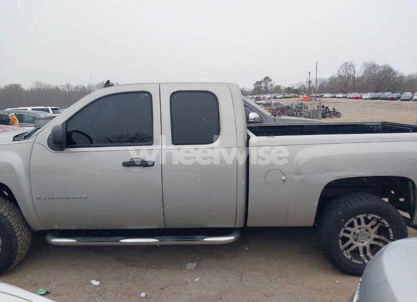 Photo 15 of 2007 Chevrolet Silverado 1500 WORK TRUCK (VIN 1GCEC19C17Z503025)