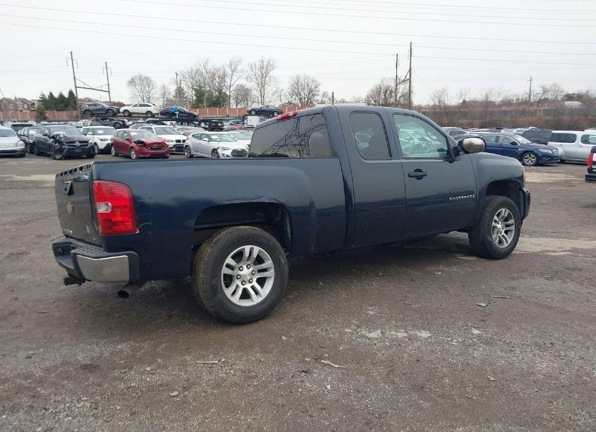 Photo 4 of 2007 Chevrolet Silverado 1500 WORK TRUCK (VIN 1GCEC19C37Z538729)